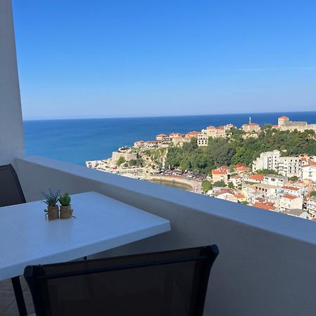 Suka Apartments Улцин Екстериор снимка